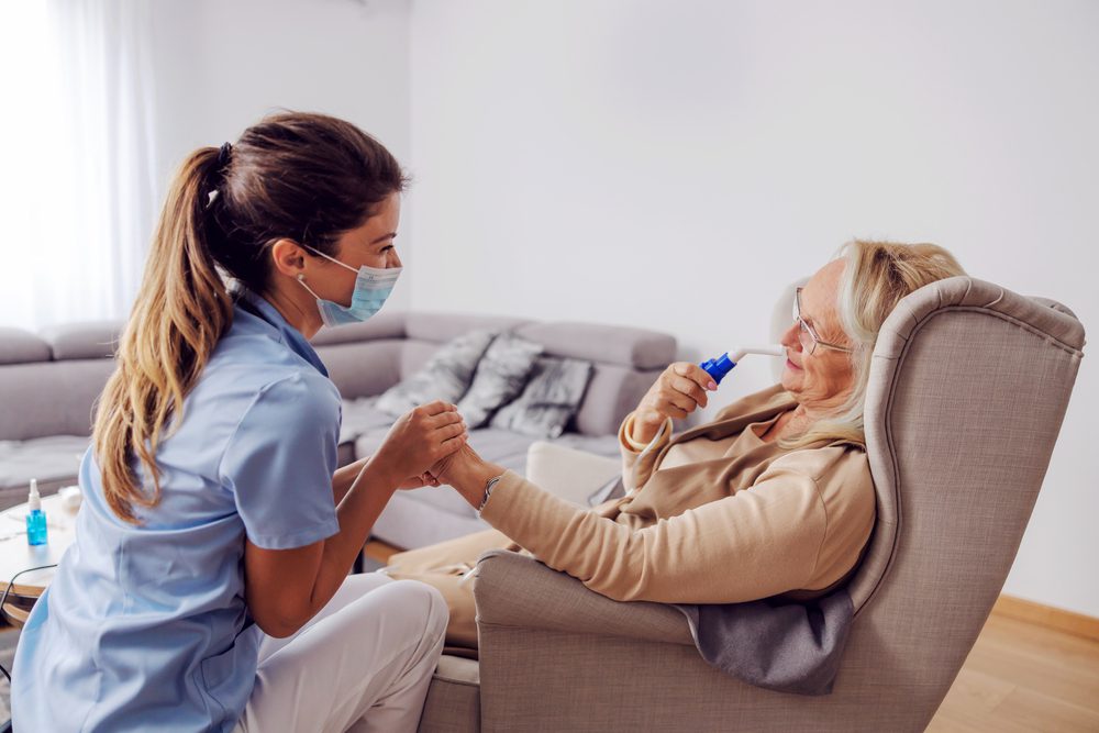 Respiratory Therapist vs Nurse: Which is Right for You
