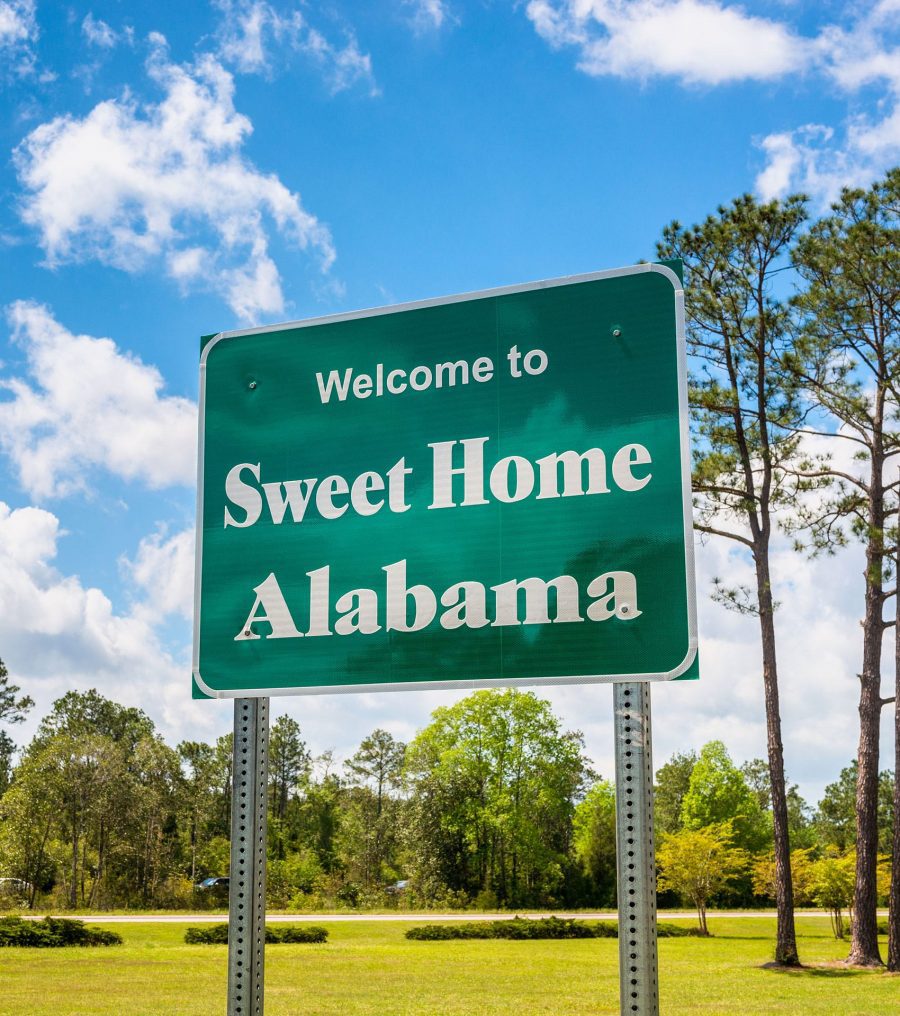 Alabama state welcome sign