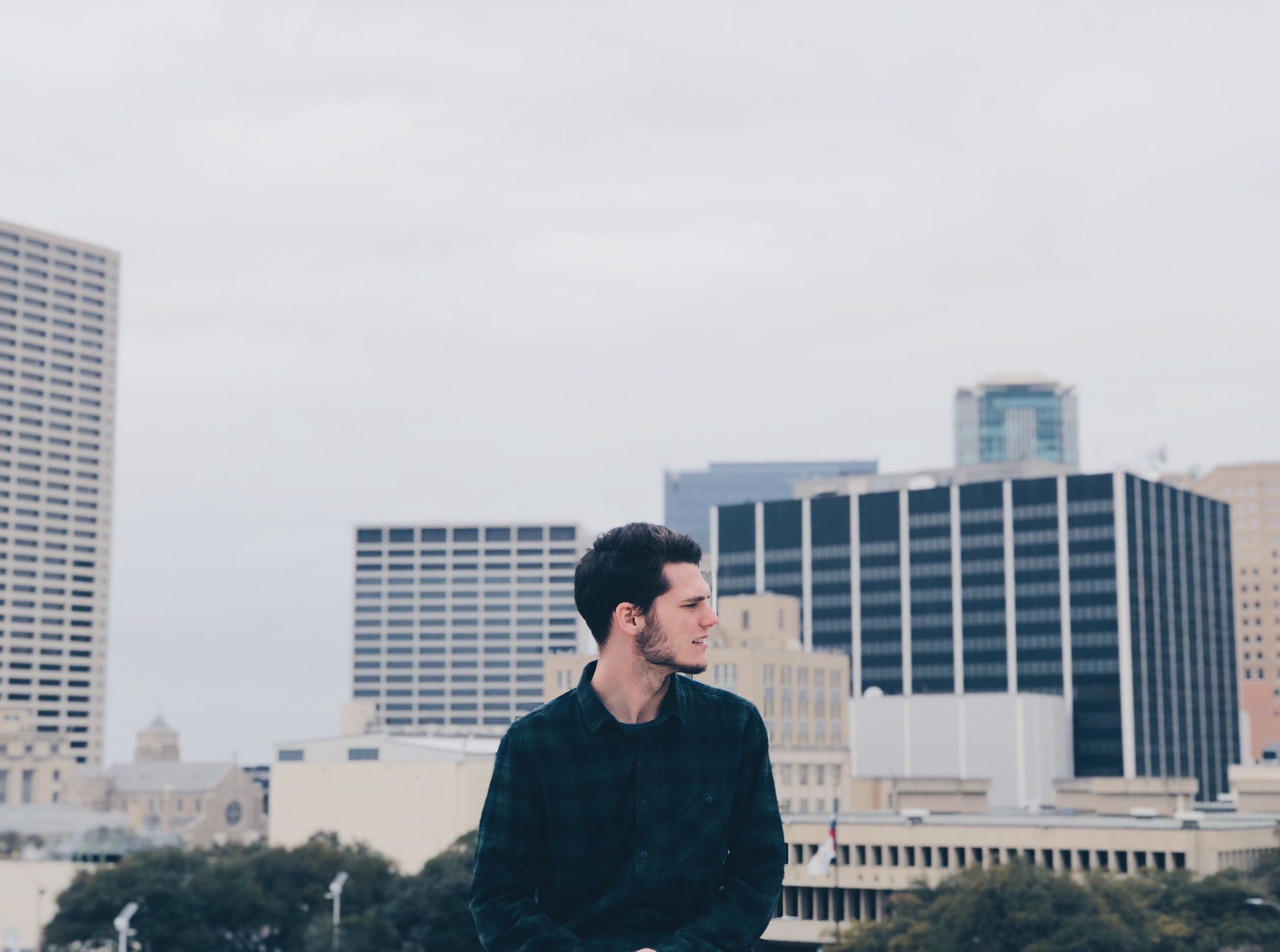 Travel nurse living in Texas standing on a rooftop