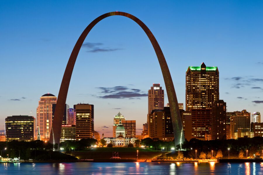 A Travel Nurse's Guide To Living in St. Louis